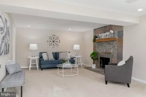 Living - 7500 Long Pine Dr, Springfield, VA 22151 photo 1 of 5