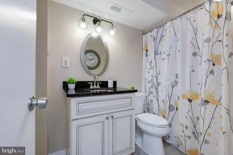 Bath - 7500 Long Pine Dr, Springfield, VA 22151 photo 1 of 3