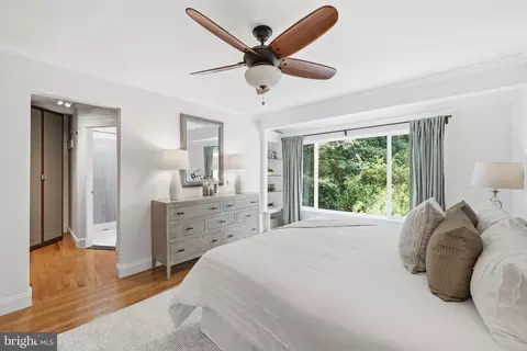 Bedroom - 2050 Chadds Ford Dr, Reston, VA 20191 photo 3 of 5