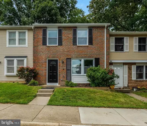 Exterior - 8079 Steeple Chase Ct, Springfield, VA 22153 photo 2 of 2