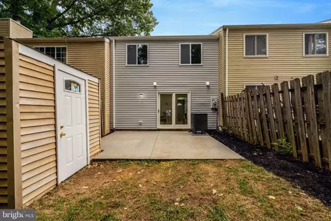 Exterior - 8079 Steeple Chase Ct, Springfield, VA 22153 photo 1 of 2
