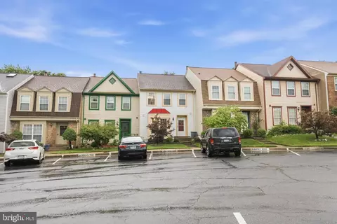 Exterior - 8550 Bauer Dr, Springfield, VA 22152 photo 6 of 12