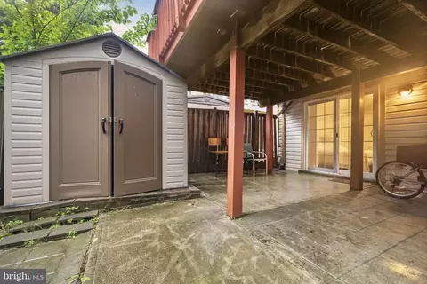 Exterior - 8550 Bauer Dr, Springfield, VA 22152 photo 3 of 12