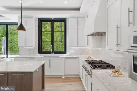 Kitchen - 938 Saigon Rd, Mclean, VA 22102 photo 1 of 4