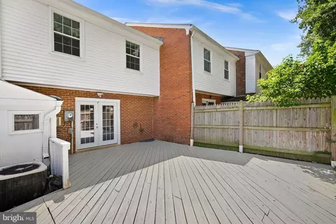 Exterior - 6612 Burlington Pl, Springfield, VA 22152 photo 7 of 11