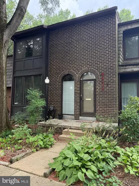 4932 Sauquoit Ln, Annandale, VA 22003