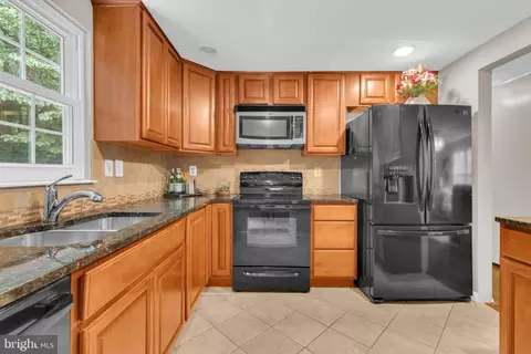Kitchen - 8417 Great Lake Ln, Springfield, VA 22153 photo 1 of 3