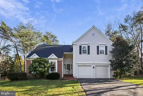6413 Bromfield Trce, Centreville, VA 20120