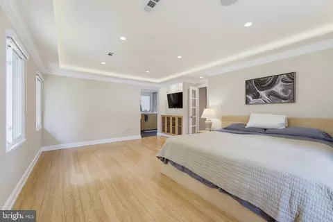 Bedroom - 6342 Meriwether Ln, Springfield, VA 22150 photo 3 of 4