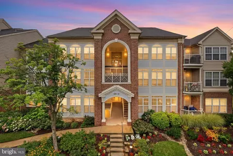 6613 Netties Ln #25E, Alexandria, VA 22315