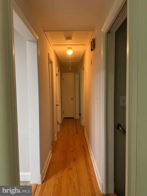 Entry Way - 1917 Great Falls St, Mclean, VA 22101 photo 2 of 3