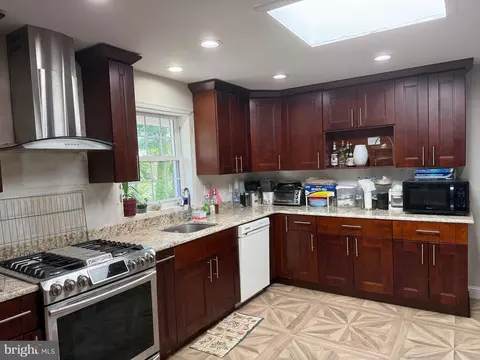 Kitchen - 1917 Great Falls St, Mclean, VA 22101 photo 2 of 5