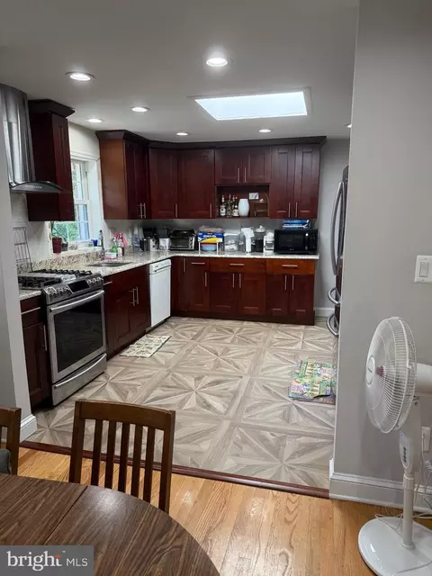 Kitchen - 1917 Great Falls St, Mclean, VA 22101 photo 5 of 5