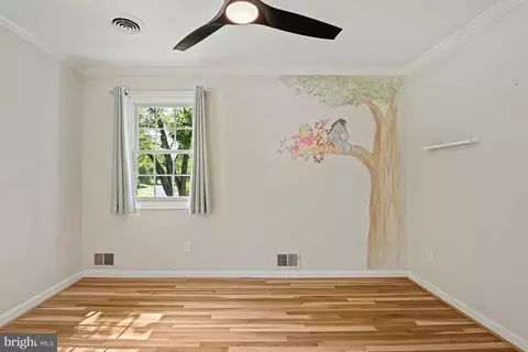 Bedroom - 7821 Falstaff Rd, Mclean, VA 22102 photo 8 of 9