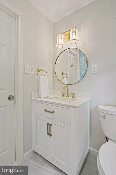Bath - 7821 Falstaff Rd, Mclean, VA 22102 photo 12 of 14
