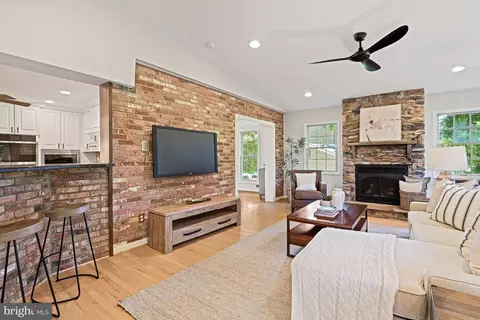 Living - 7821 Falstaff Rd, Mclean, VA 22102 photo 7 of 9