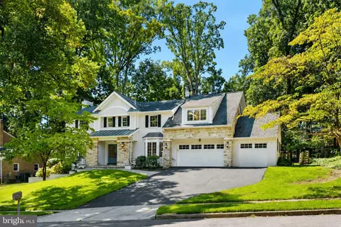 Exterior - 7821 Falstaff Rd, Mclean, VA 22102 photo 1 of 22