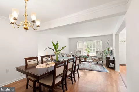 Dining - 5633 Sutherland Ct, Burke, VA 22015 photo 3 of 6