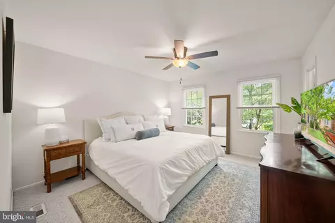 Bedroom - 5546 Kendrick Ln, Burke, VA 22015 photo 1 of 5