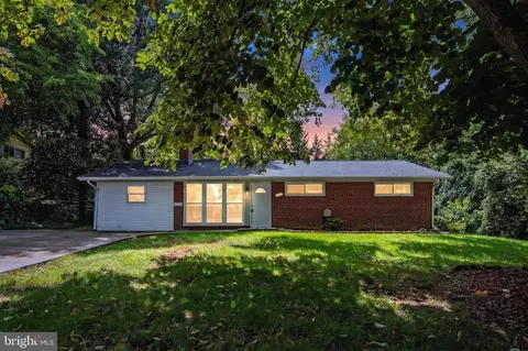 6216 Climbhill Rd, Alexandria, VA 22310