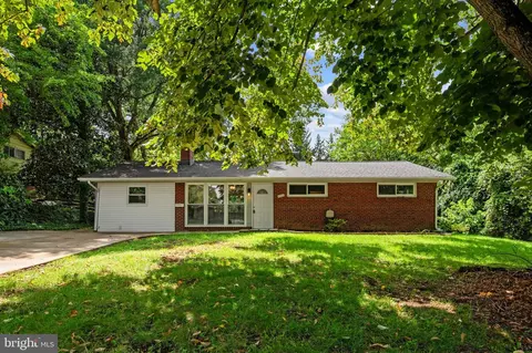6216 Climbhill Rd, Alexandria, VA 22310