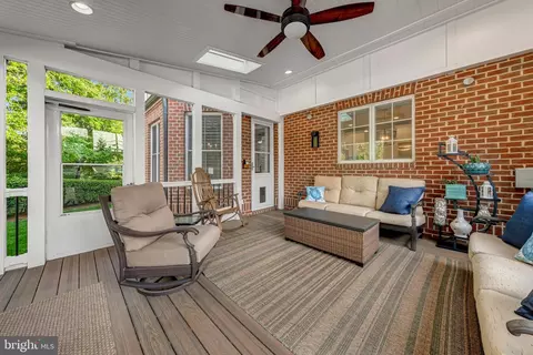 Exterior - 1515 Brookhaven Dr, Mclean, VA 22101 photo 13 of 13