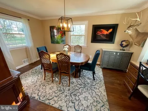 Dining - 7635 Highland St, Springfield, VA 22150 photo 3 of 3