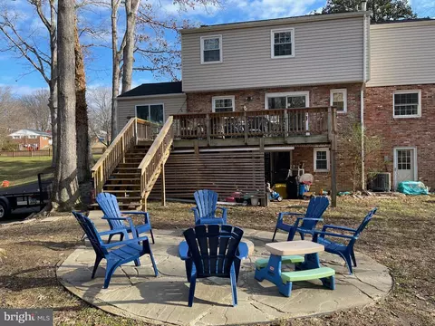 Exterior - 7635 Highland St, Springfield, VA 22150 photo 10 of 15