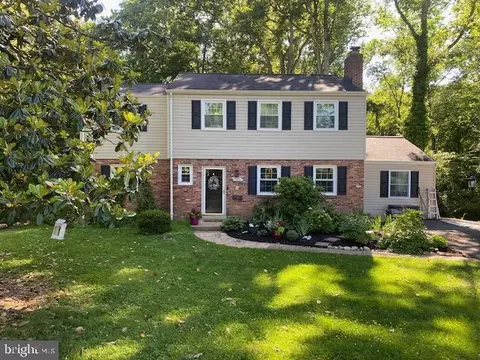 Exterior - 7635 Highland St, Springfield, VA 22150 photo 6 of 15