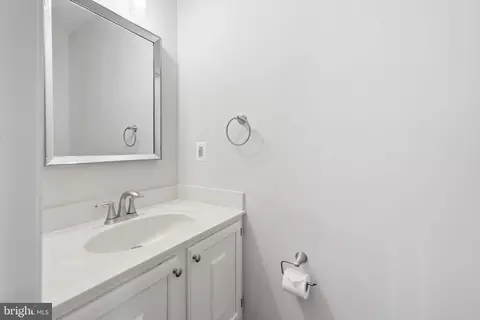Other - 8627 Pin Oak Dr, Springfield, VA 22153 photo 3 of 16