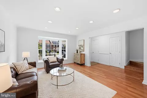 Living - 8074 Powderbrook Ln, Springfield, VA 22153 photo 2 of 5