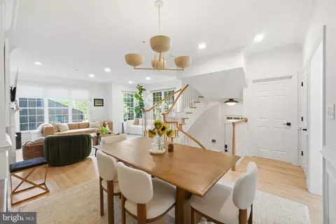 Dining - 1320 Lessard Ln, Mclean, VA 22101 photo 2 of 4