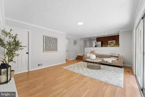 Living - 8523 Hooes Rd, Springfield, VA 22153 photo 7 of 7