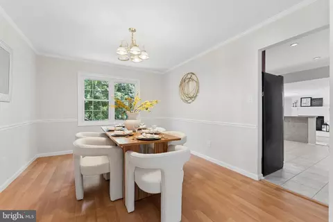 Dining - 8523 Hooes Rd, Springfield, VA 22153 photo 2 of 3
