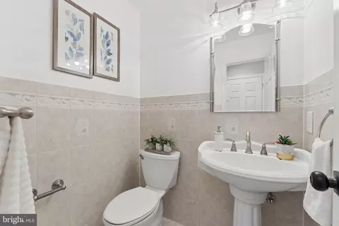 Bath - 8523 Hooes Rd, Springfield, VA 22153 photo 1 of 4