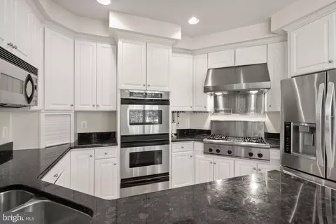 Kitchen - 1334 Lessard Ln, Mclean, VA 22101 photo 1 of 5