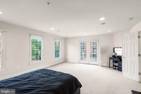 Bedroom - 1334 Lessard Ln, Mclean, VA 22101 photo 4 of 7