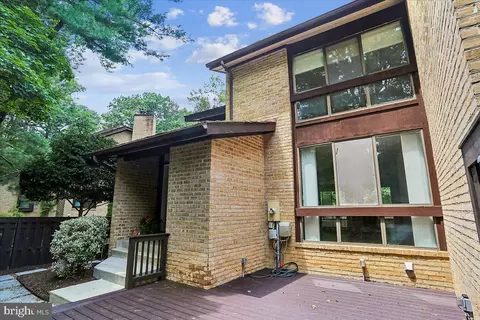 Exterior - 11310 Dockside Cir, Reston, VA 20191 photo 2 of 6