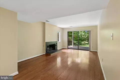 Living - 11310 Dockside Cir, Reston, VA 20191 photo 7 of 8