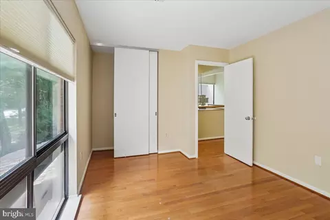 Bedroom - 11310 Dockside Cir, Reston, VA 20191 photo 3 of 3