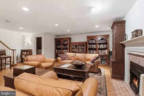 Other - 6656 Hampton Park Ct, Mclean, VA 22101 photo 5 of 10