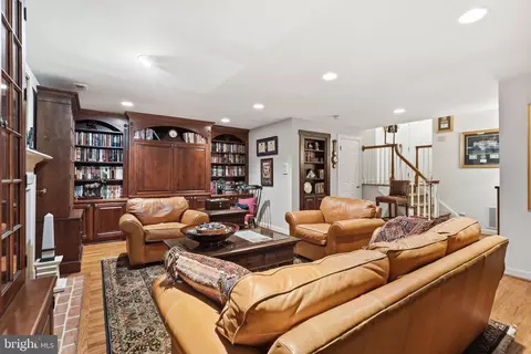 Other - 6656 Hampton Park Ct, Mclean, VA 22101 photo 4 of 10