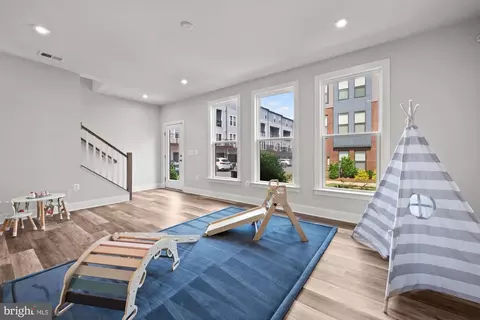 Entry Way - 2317 Liberty Loop, Herndon, VA 20171 photo 19 of 24