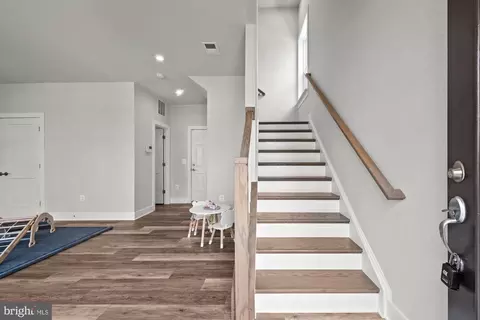Entry Way - 2317 Liberty Loop, Herndon, VA 20171 photo 18 of 24