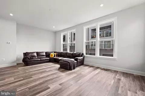 Living - 2317 Liberty Loop, Herndon, VA 20171 photo 3 of 3