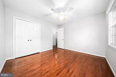 Bedroom - 7308 Aynsley Ln, Mclean, VA 22102 photo 6 of 10