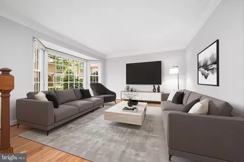 Living - 7308 Aynsley Ln, Mclean, VA 22102 photo 1 of 15