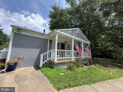 Exterior - 7409 Reservation Dr, Springfield, VA 22153 photo 12 of 13