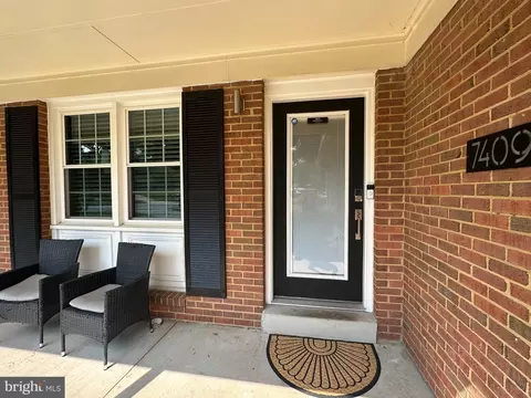 Exterior - 7409 Reservation Dr, Springfield, VA 22153 photo 1 of 13