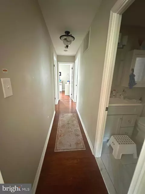 Entry Way - 7409 Reservation Dr, Springfield, VA 22153 photo 2 of 3